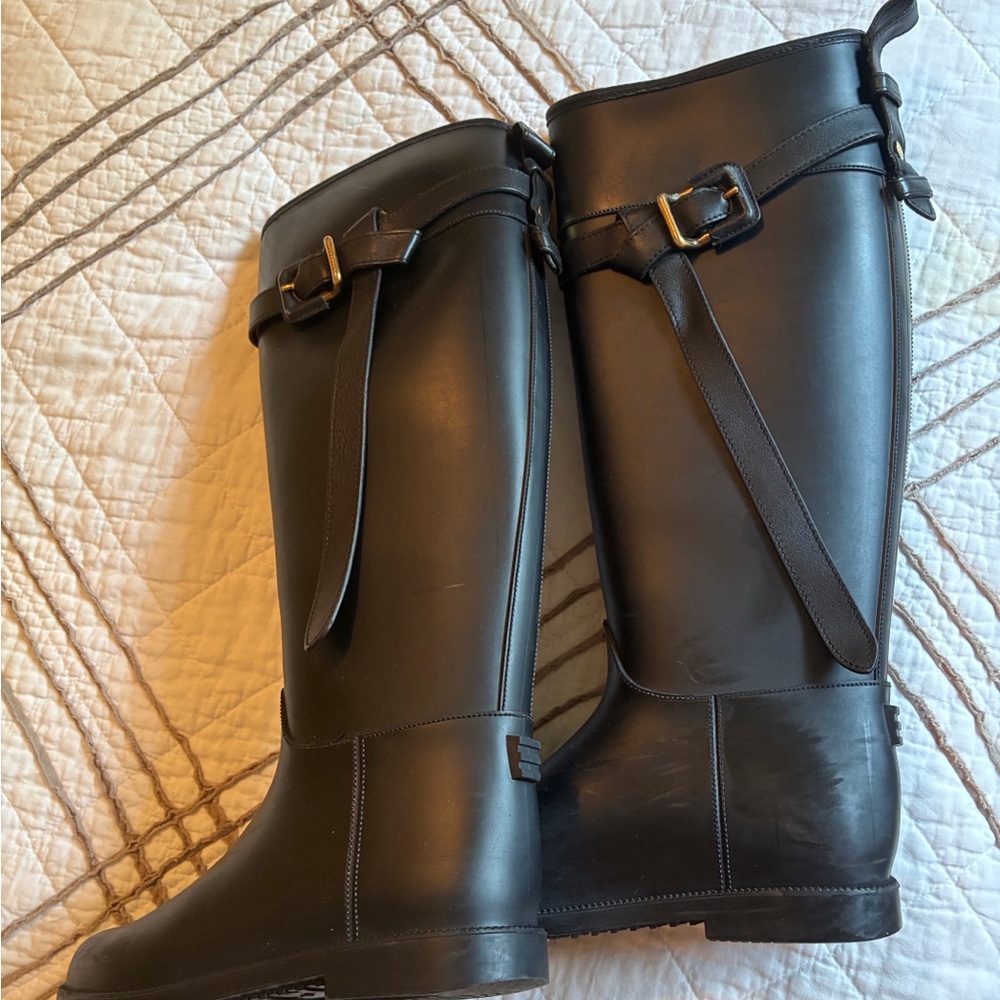 Women’s BURBERRY “Roscot” Black Rubber Riding Rainboots - SZ 38. US 8 - Picture 6 of 14